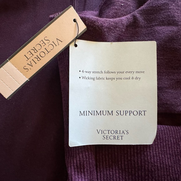 Victoria’s Secret workout set new - Picture 2 of 4